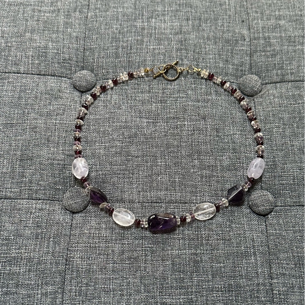 Vintage Necklace - purple and white beads
